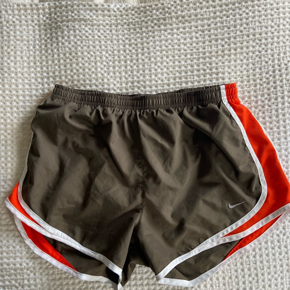 NIKE Dri-Fit Tempo Running Shorts